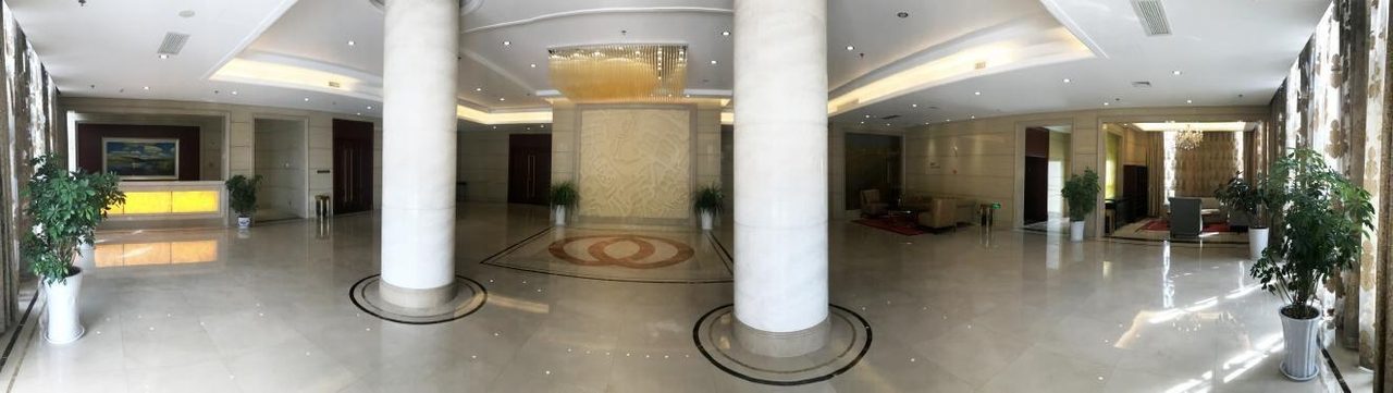 0ce7f594-920d-4bfe-b15b-4c671d2b60df.jpg
