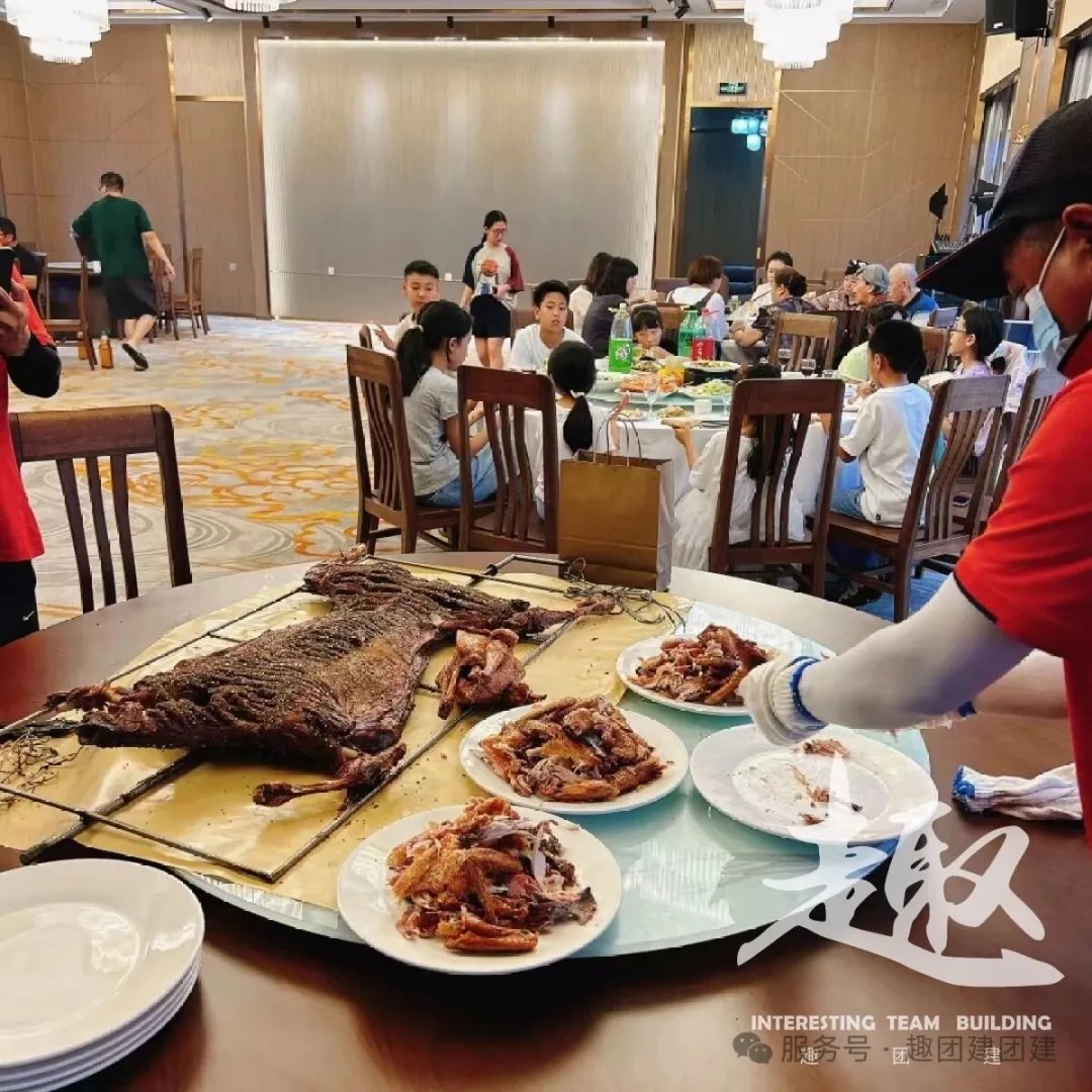 信尚崂山餐厅烤全羊